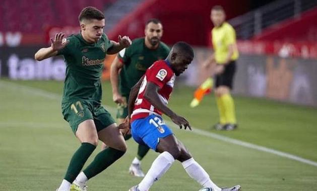 更是得益于 更是得益于